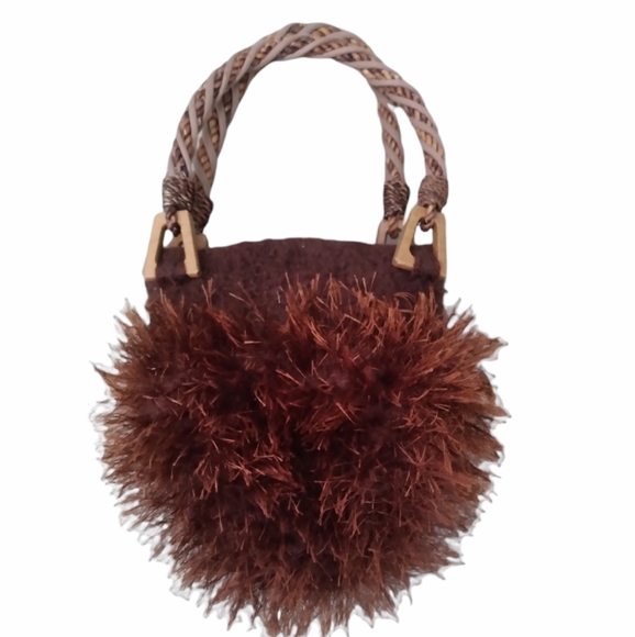 Unique Fleece and Eyelash Yarn Handbag - Picture 1 of 4